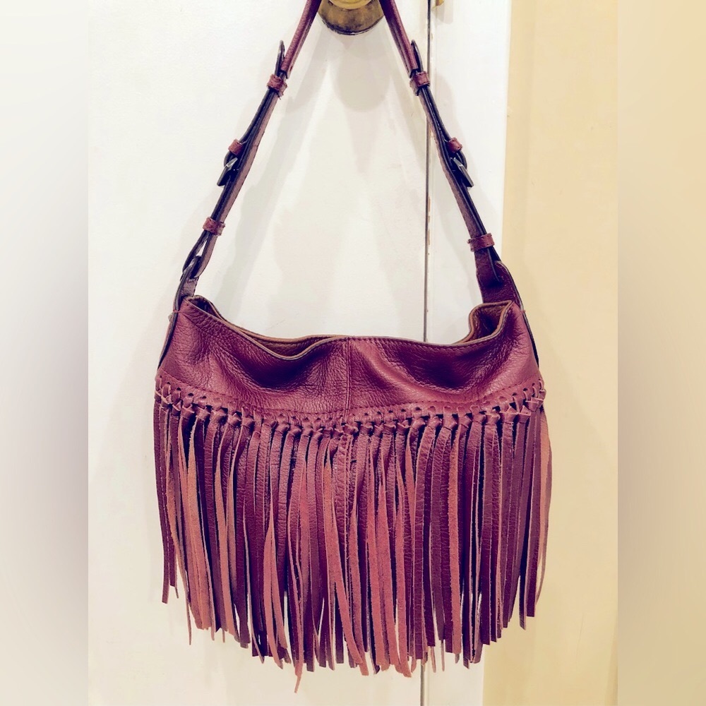 🌺 orYANY Bags- orYANY Fringe Shoulder Bag- maroon- 🌺